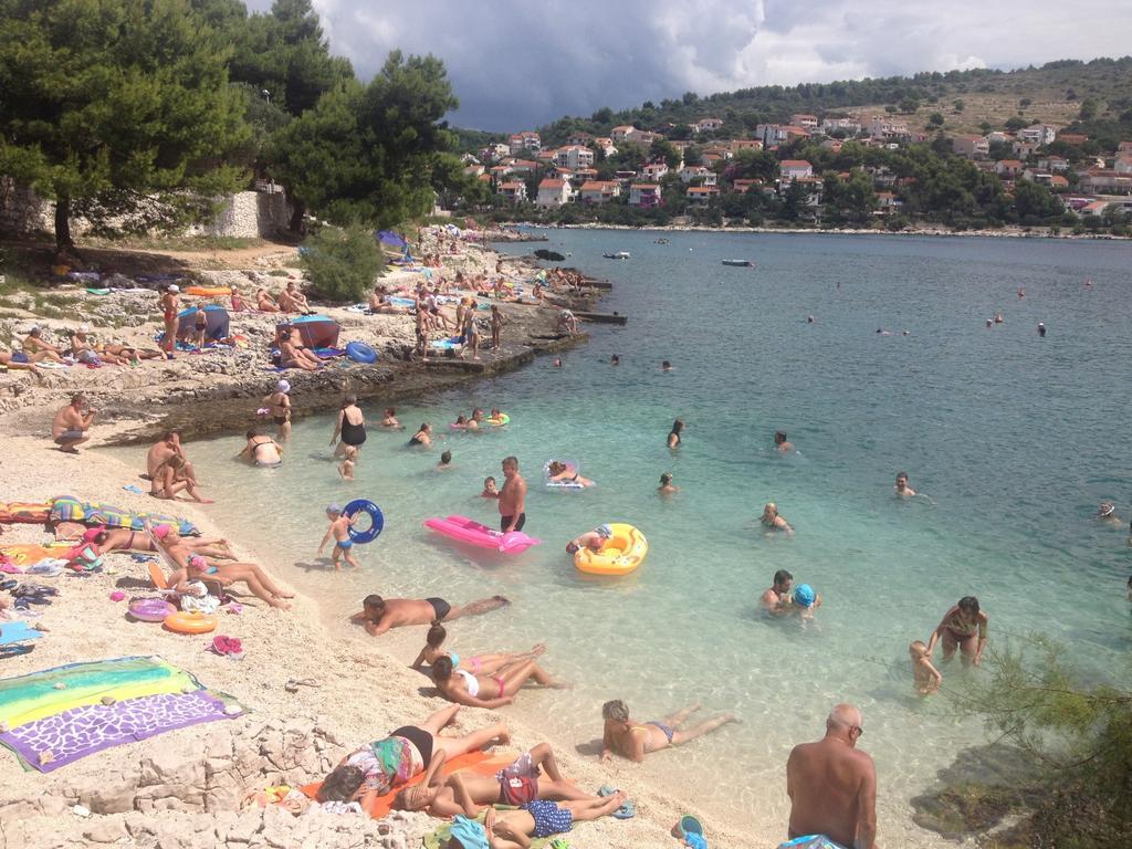 Apartments Horizont Trogir Exterior foto