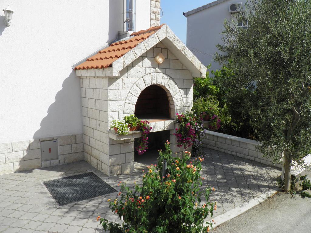 Apartments Horizont Trogir Exterior foto